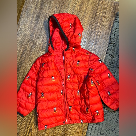 GAP Other - Baby Gap Disney size 2T puffer jacket